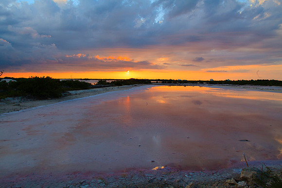 Pink waters of Laguna Rosada