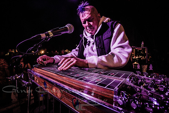 NEW RIDERS OF THE PURPLE SAGE