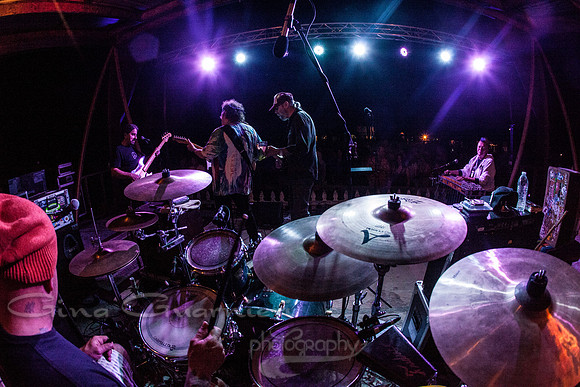 NEW RIDERS OF THE PURPLE SAGE