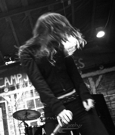 Sister Sparrow and the Dirty Birds