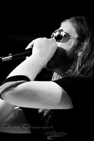 Sister Sparrow and the Dirty Birds