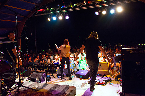 Sister Sparrow and the Dirty Birds